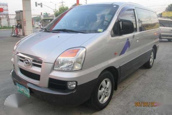 2005 Hyundai Starex Silver AT For Sale