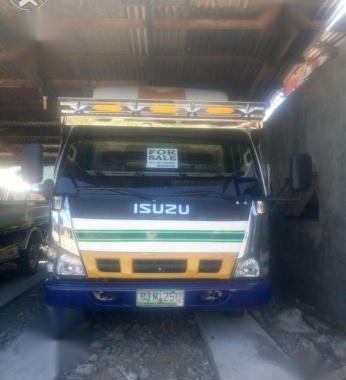 Isuzu Elf NQR SUBIDA 14ft and Isuzu Elf GIGA 10ft