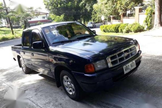 Ford Ranger Pickup Blue MT 2001