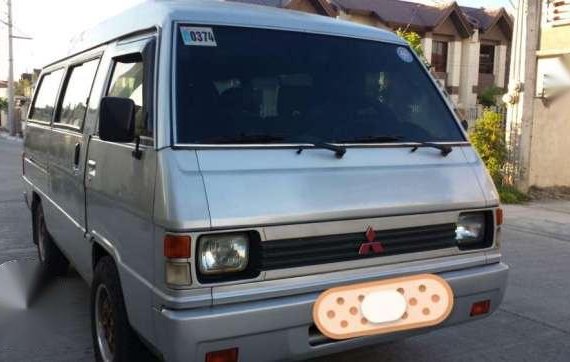 Mitsubishi L300 versa van 2008