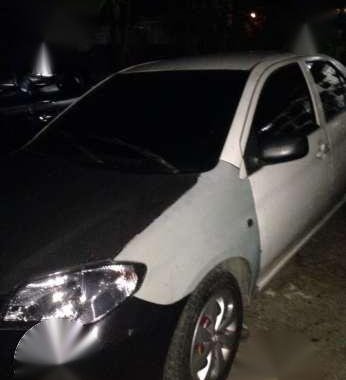 Toyota Vios 1.3 J 2007 White AT 
