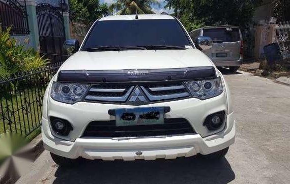 Mitsubishi Montero sport 2014 top of line