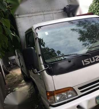 Elf 4hf1 close van wide giga