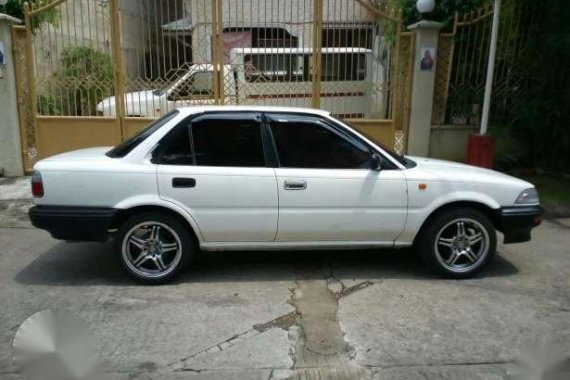 Toyota Corolla Small Body AE91 White MT