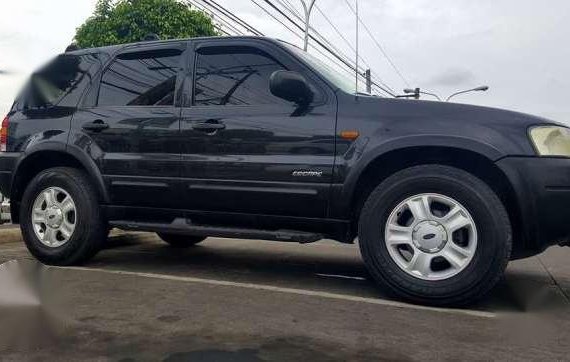 FORD ESCAPE 2004 AT FRESHNESS low mileage.orig shinyPaint.Naga city