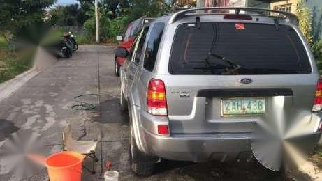 Ford Escape 2005 Silver AT For Sale