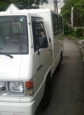 Mitsubishi L300 FB White MT For Sale