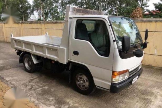 Isuzu Mini Dump Truck