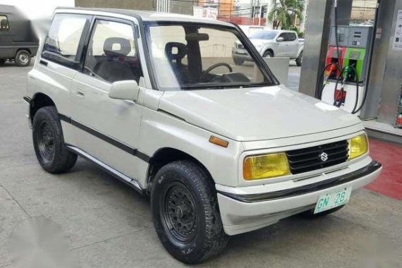 2002 Suzuki Escudo 4x4 Manual White 