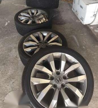 honda civic fd fb 2.0 mags with tires