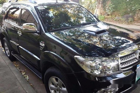 For sale Toyota Fortuner 2011 G A/T