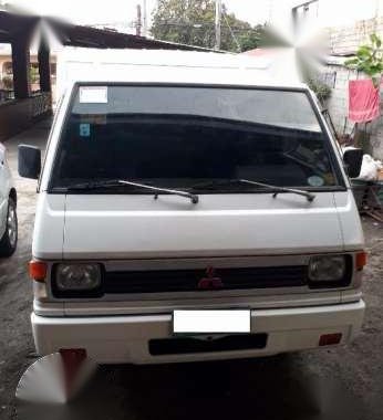 Mitsubishi L300 FB Deluxe White For Sale