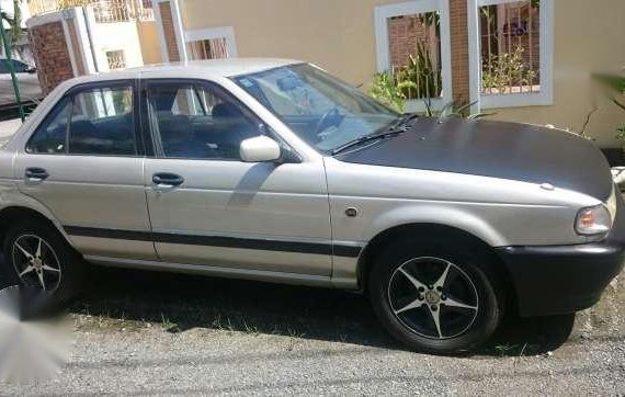 1994 Nissan Sentra Super Saloon