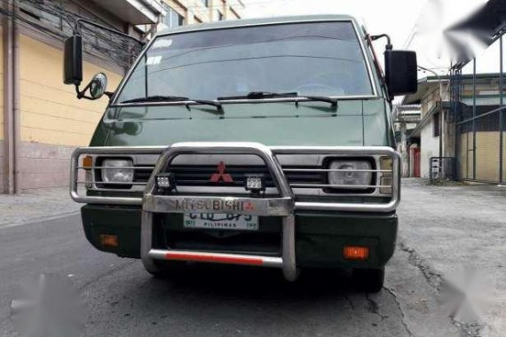 Mitsubishi L300 2004 Green MT For Sale