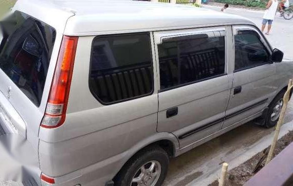 Mitsubishi adventure GLX 2004model diesel manual revo crosswind