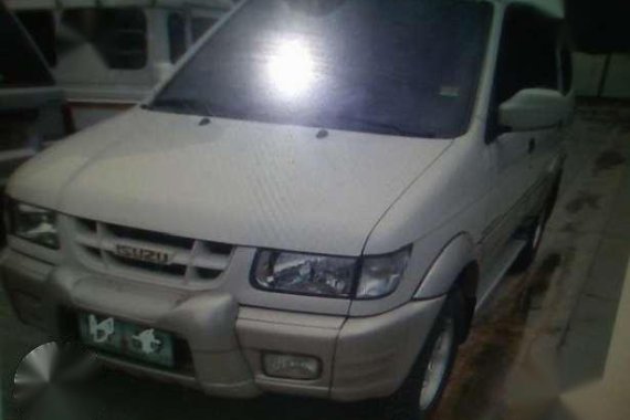 Isuzu crosswind
