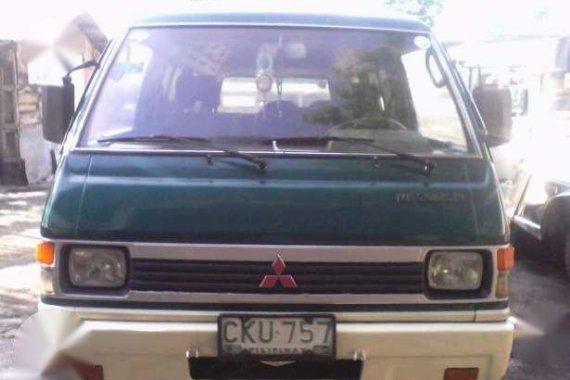 Mitsubishi L300 Versa Van Diesel Green 
