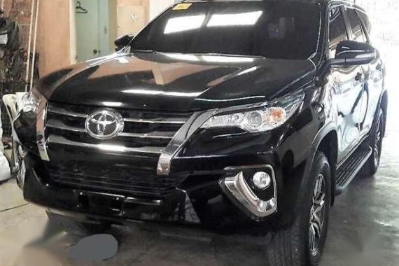 2016 Toyota Fortuner G 4X2 Black AT 
