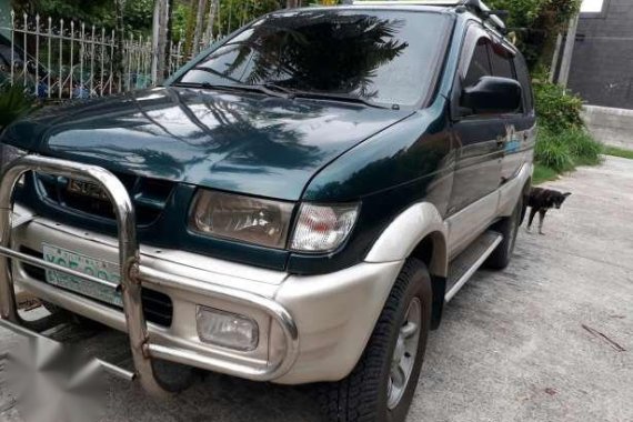 ISUZU Crosswind XUV 2002 Diesel Automatic