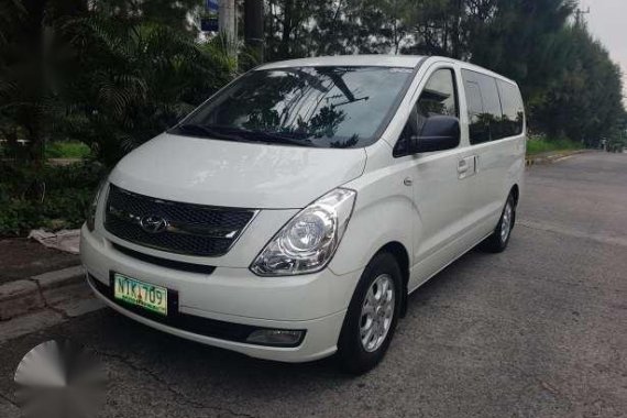 2010 Hyundai Starex CVX VGT MT White 