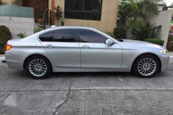 BMW model 528i year 2012