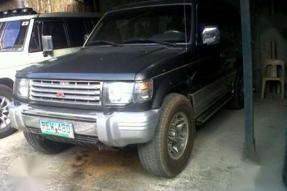 Mitsubishi Pajero 4x4 AT Blue For Sale