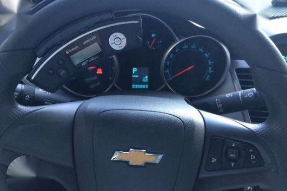 Chevrolet Cruze 2011 AT Silver For Sale