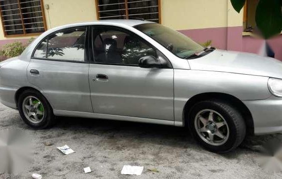 Kia Rio 2001