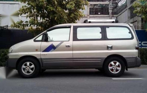 Hyundai Starex 2005 Beige AT For Sale