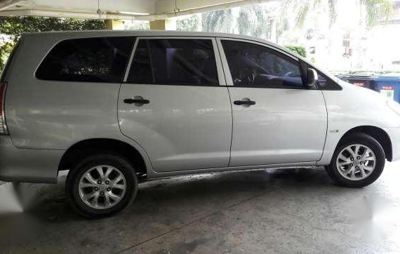 Toyota Innova E 2011 manual diesel all power