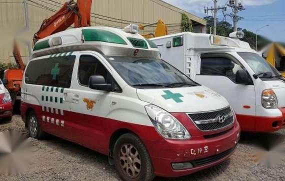 Hyundai starex ambulance