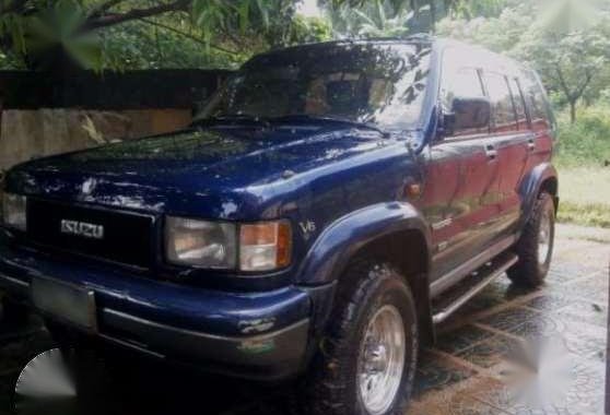  Isuzu Trooper Blue 1990 AT For Sale