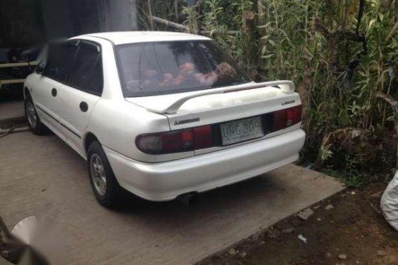 Mitsubishi Lancer Itlog 1998 MT White 