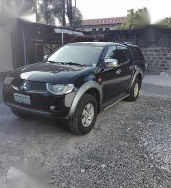 Misubishi Strada 2009 model