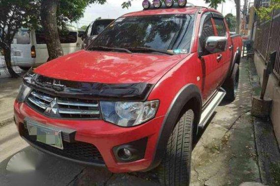 2012 Mitsubishi Strada glx V 694k