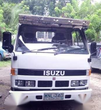 ISUZU elf truck