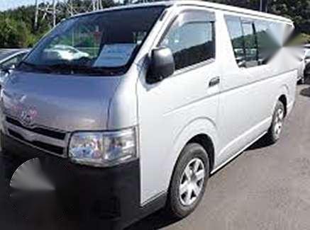 Toyota Hiace Commuter 2011 RESERVED