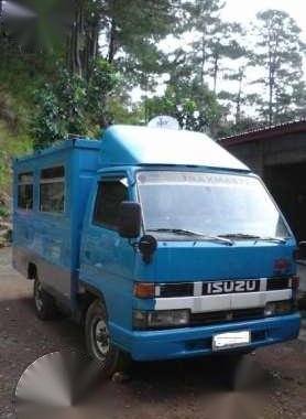 Isuzu Elf FB body