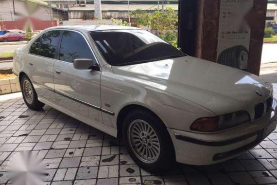 BMW 528i White Automatic For Sale