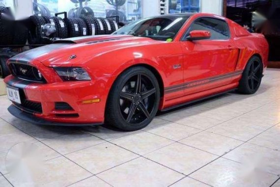 Ford Mustang 5.0 V8 Red MT For Sale