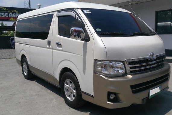 2011 Toyota Hi-ace Super Grandia
