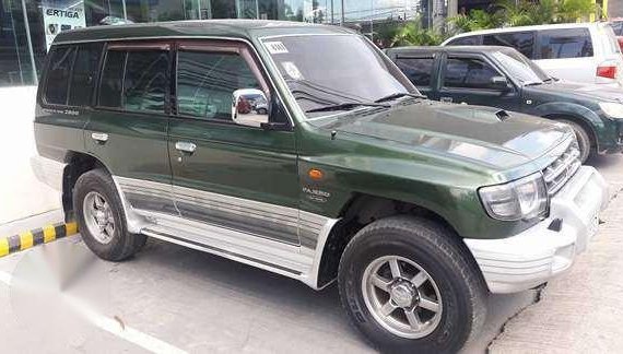 Mitsubishi Pajero Fieldmaster 2003 Green AT