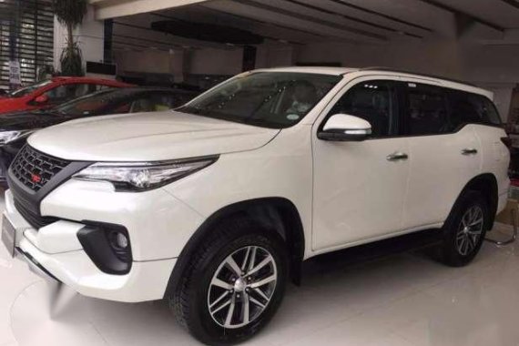 New Toyota Fortuner 4X2 G M/T 2017