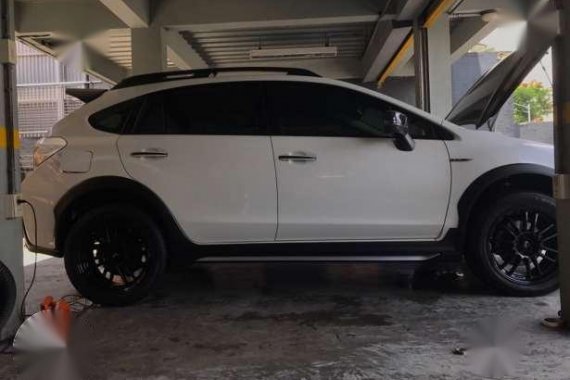 Subaru XV 2016 White AT For Sale