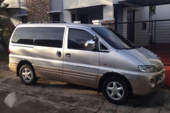 Hyundai Starex 2012 Silver AT For Sale