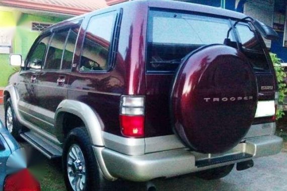 Isuzu Trooper 2002 AT Red For Sale