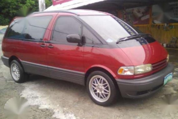 Toyota Previa 1996 Red AT For Sale