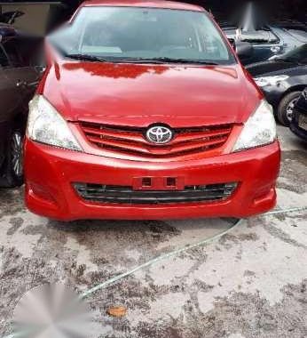 2016 Innova Manual Toyota RED For 925K ONLY