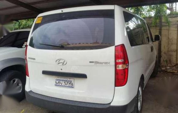 Hyundai Grand Starex 2015 MT White For Sale