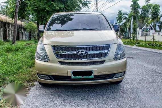 Hyundai Grand Starex 2008 AT Beige
